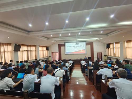 http://www.scemi.com/__local/D/7A/86/CE72C8C524EED9D060D3789FC38_49A90202_17135.jpg